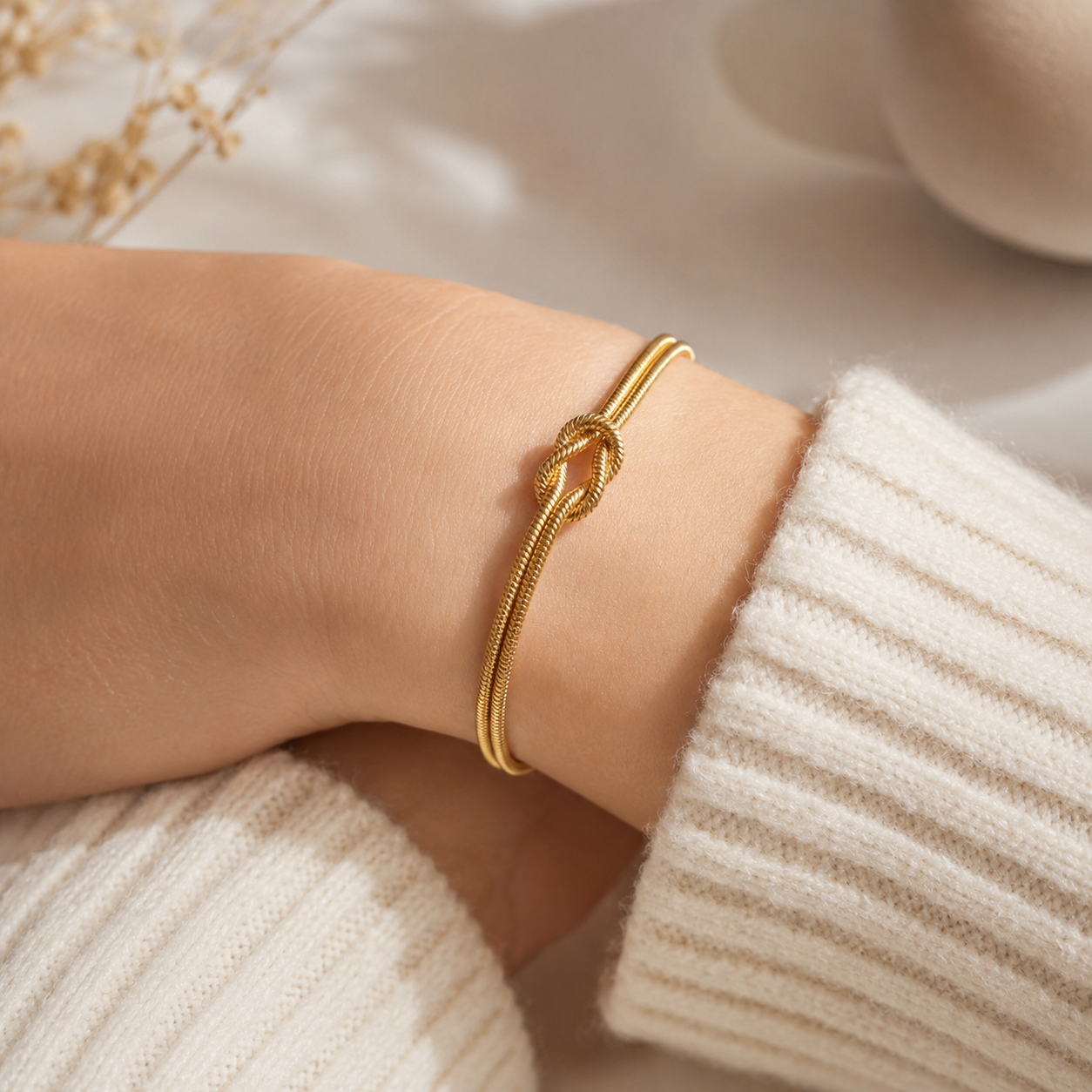 Knoten Armband in Gold & Silber