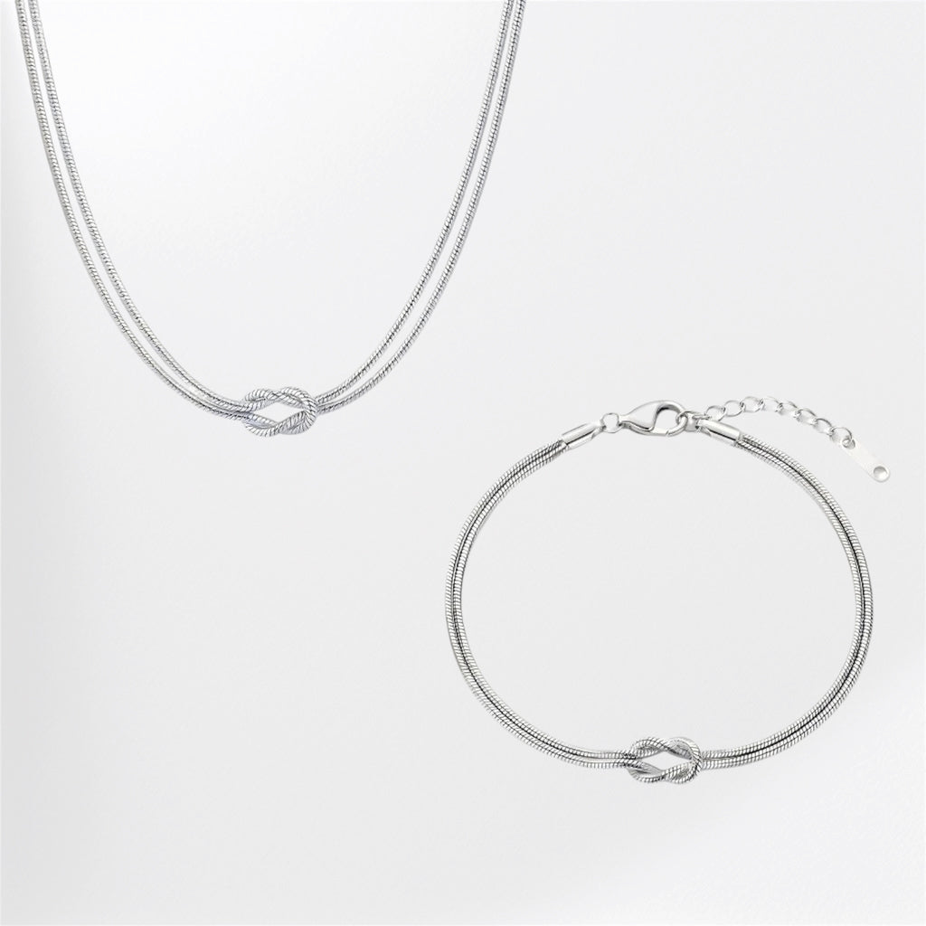 Knoten Halskette in Gold & Silber
